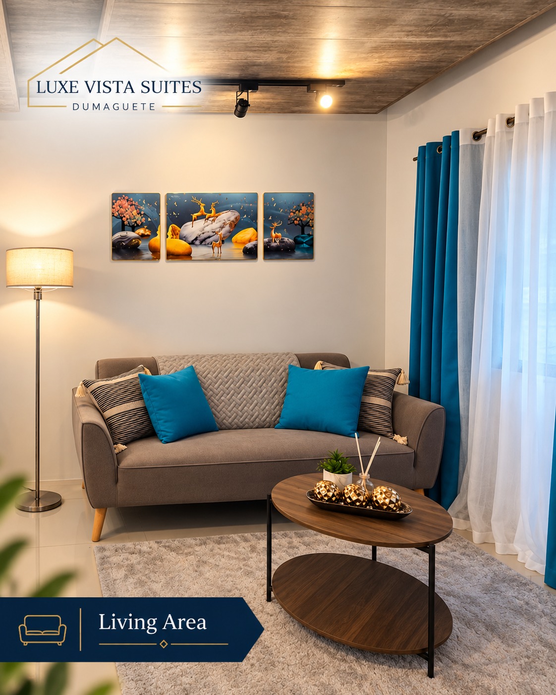 Luxe Vista Suite 1 living room
